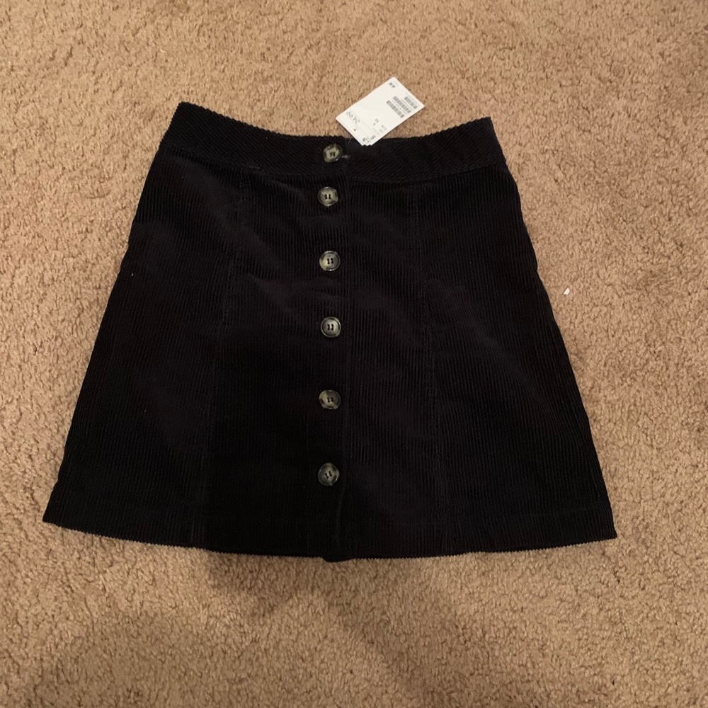 H&M black corduroy skirt